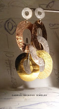 Carica l'immagine nel visualizzatore di Gallery, Orecchini 3 anelle
