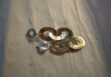 Load image into Gallery viewer, Orecchino 3 anime