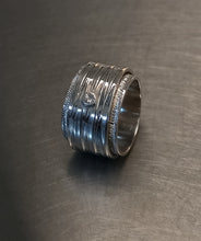 Carica l'immagine nel visualizzatore di Gallery, anello fascia 1