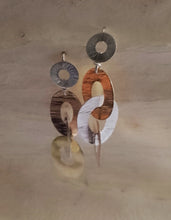 Load image into Gallery viewer, Orecchino 3 anime