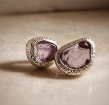 Carica l'immagine nel visualizzatore di Gallery, Orecchini ametista