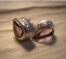 Carica l'immagine nel visualizzatore di Gallery, Orecchini ametista irregolare