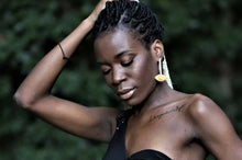 Carica l'immagine nel visualizzatore di Gallery, Orecchini almendra