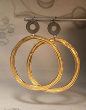 Carica l'immagine nel visualizzatore di Gallery, Orecchini anella ( argollas)
