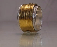 Carica l'immagine nel visualizzatore di Gallery, Anello fascia Almendra