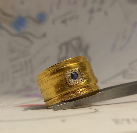 Anello Guayabera con pietra