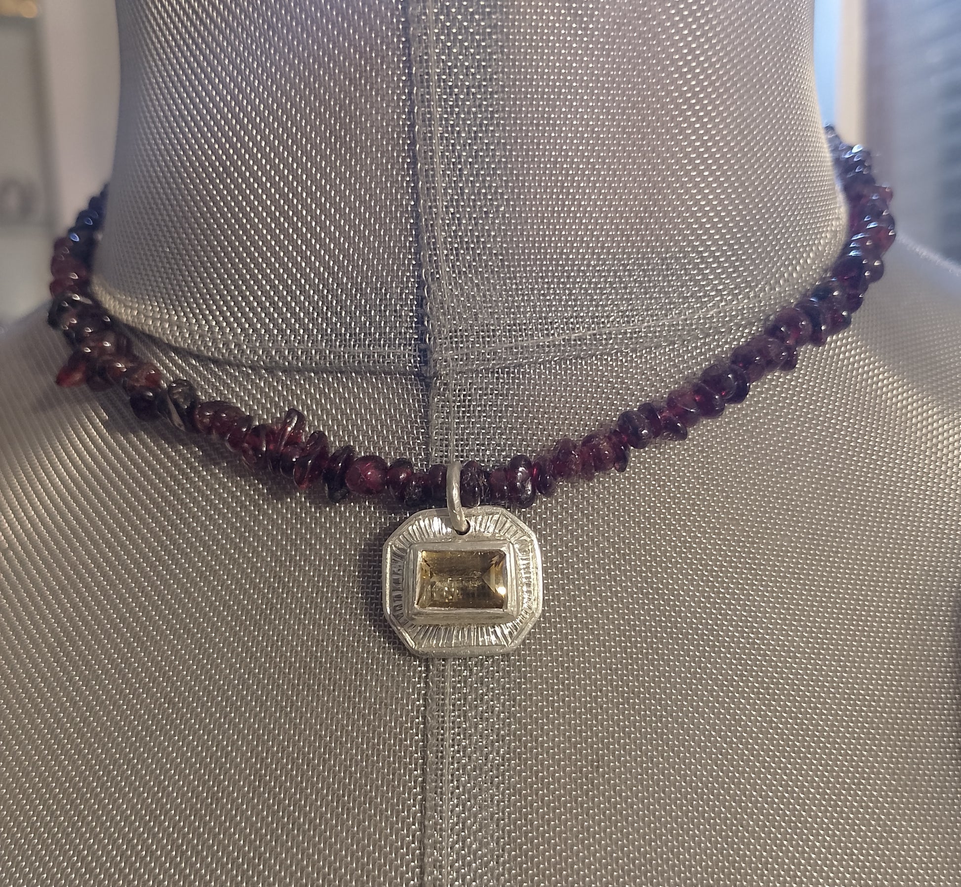 COLLANA GRANATO E CITRINO