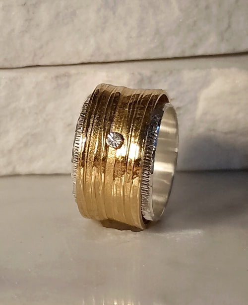 Almendra Band Ring | Handcrafted in Italy
