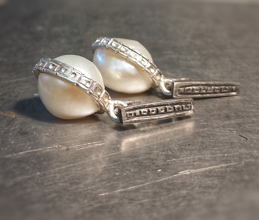orecchini  in argento , orecchini in argento e perla 