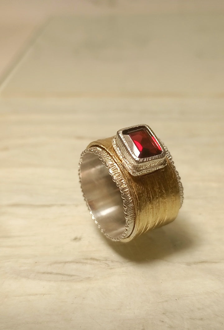 Natural Garnet Band Ring – Plated Bronze and Silver | Handmade